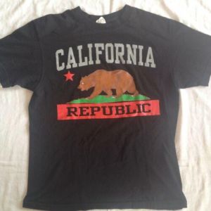 לגאסוס - לקנות מחו"ל בשפה שלך בגדי גברים  CALIFORNIA REPUBLIC BLACK T-SHIRT MEDIUM SIZE