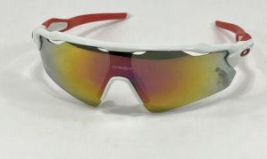לגאסוס - לקנות מחו"ל בשפה שלך משקפי שמש  Oakley Sunglasses RADAR EV PATH Red-White Frame SCRATCHED