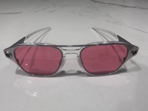 Oakley Coldfuse Titanium OO6042-0252 Polished Chrome Frame w/ Prizm Peach Lens